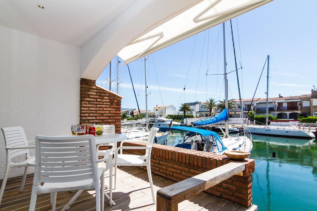 Vista Roses Mar - Casa Pescador Villa Емпуриабрава Екстериор снимка