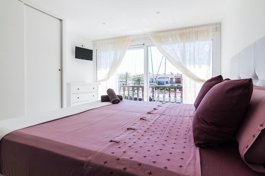 Vista Roses Mar - Casa Pescador Villa Емпуриабрава Екстериор снимка